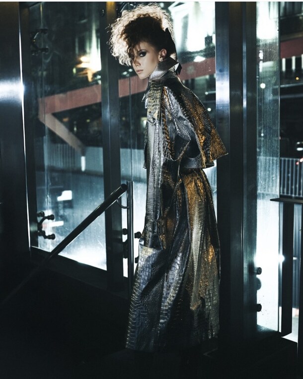 Constructed Femininity gold look